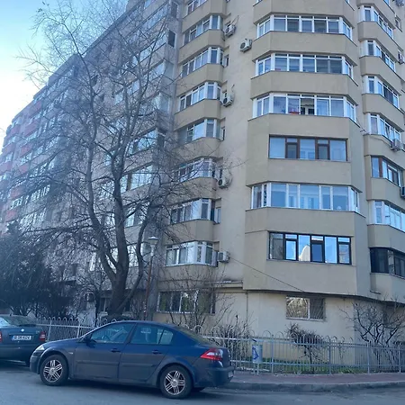 Modern Vitan-mihai Bravu *